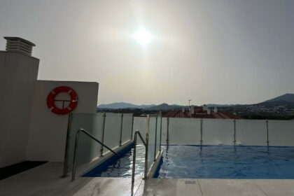 c43246de034264dea7e70e738f2755da - 18