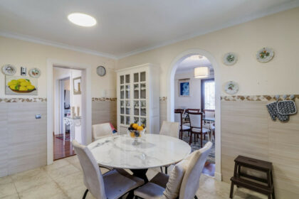 c43ffeda524deb5164fa0fcb776ce183 - 17