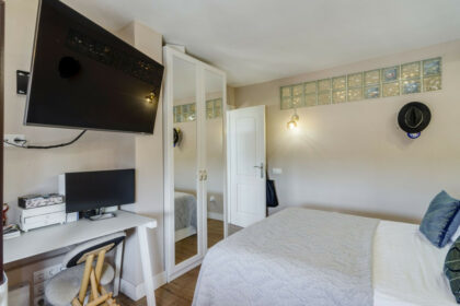 c43ffeda524deb5164fa0fcb776ce183 - 29