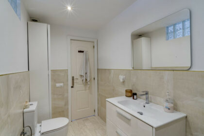 c43ffeda524deb5164fa0fcb776ce183 - 30