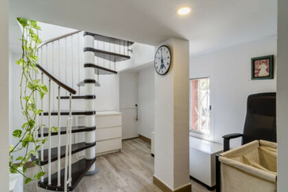 c43ffeda524deb5164fa0fcb776ce183 - 32