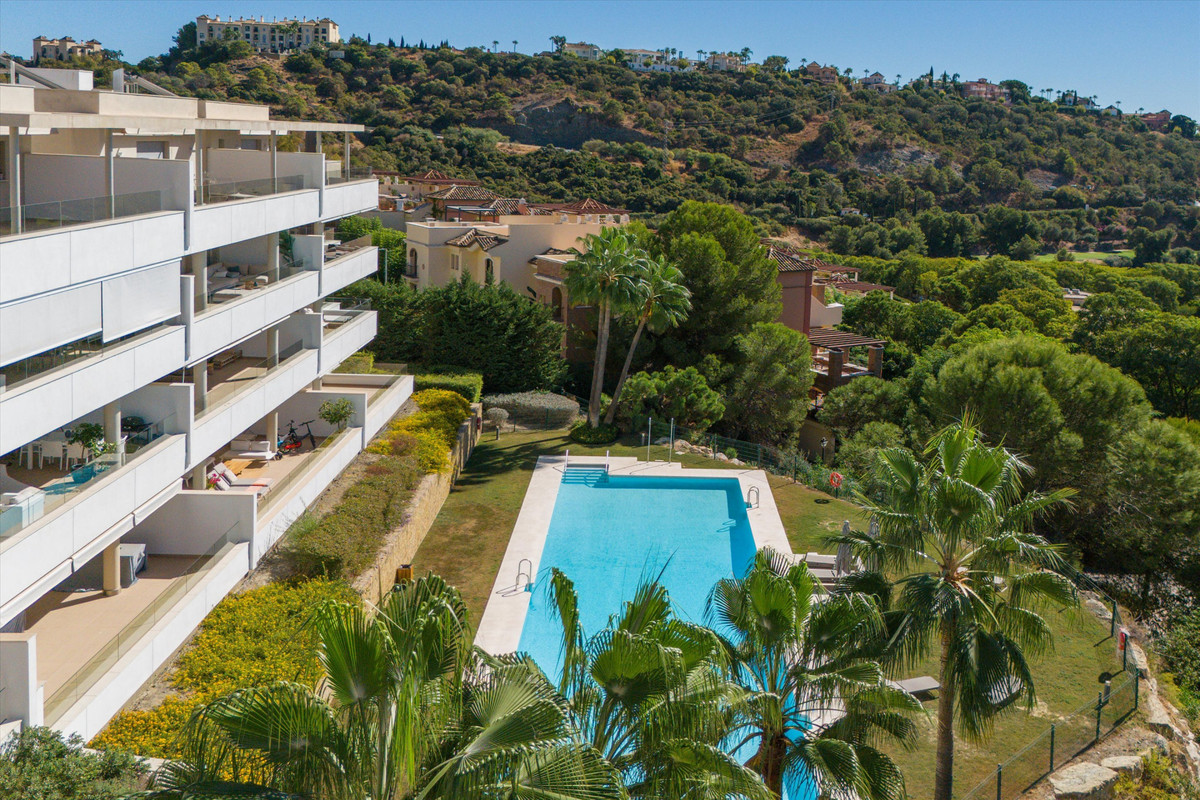 c4dddbab70c17e473c1ad19e12200b5d - 33