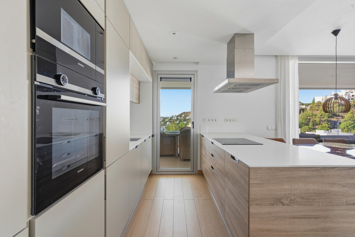 c4dddbab70c17e473c1ad19e12200b5d - 7