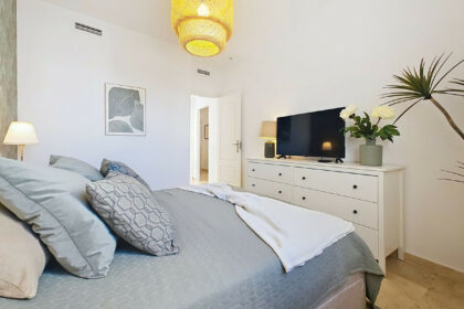 c5401800c6c20f0b9af5a65ff0fd914d - 12