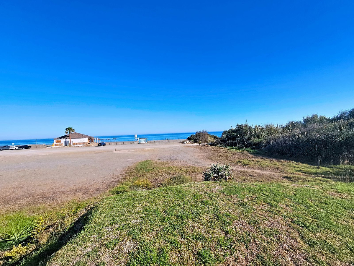 c5401800c6c20f0b9af5a65ff0fd914d - 26