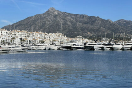 c6222c30d5ab1ddc97e00e0dc049f6a3 - 19