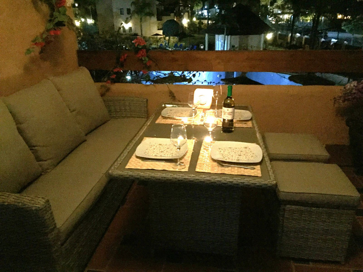 c63b4489fb48a9b119877f7fbf09b8ac - 10