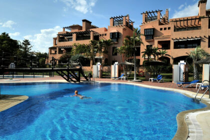 c63b4489fb48a9b119877f7fbf09b8ac - 21