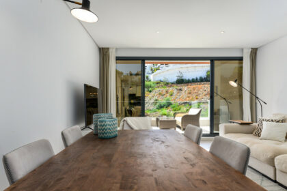 c752c0285f2f430d4cdb6a8c04093662 - 19