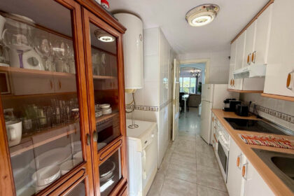 c7da4e311ab05e4d596a4fe73122d699 - 13