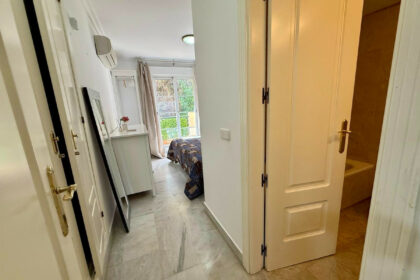 c7da4e311ab05e4d596a4fe73122d699 - 22