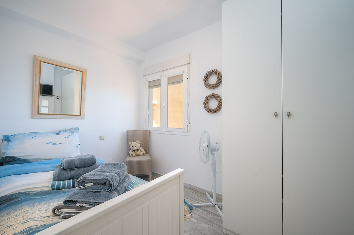 c80f2537510f7be8e2692c8f9213f8e0 - 10