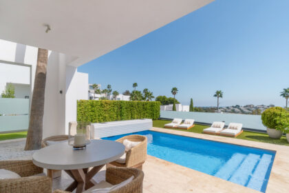 c821230a3314160db1ed7a6456833db0 - 13