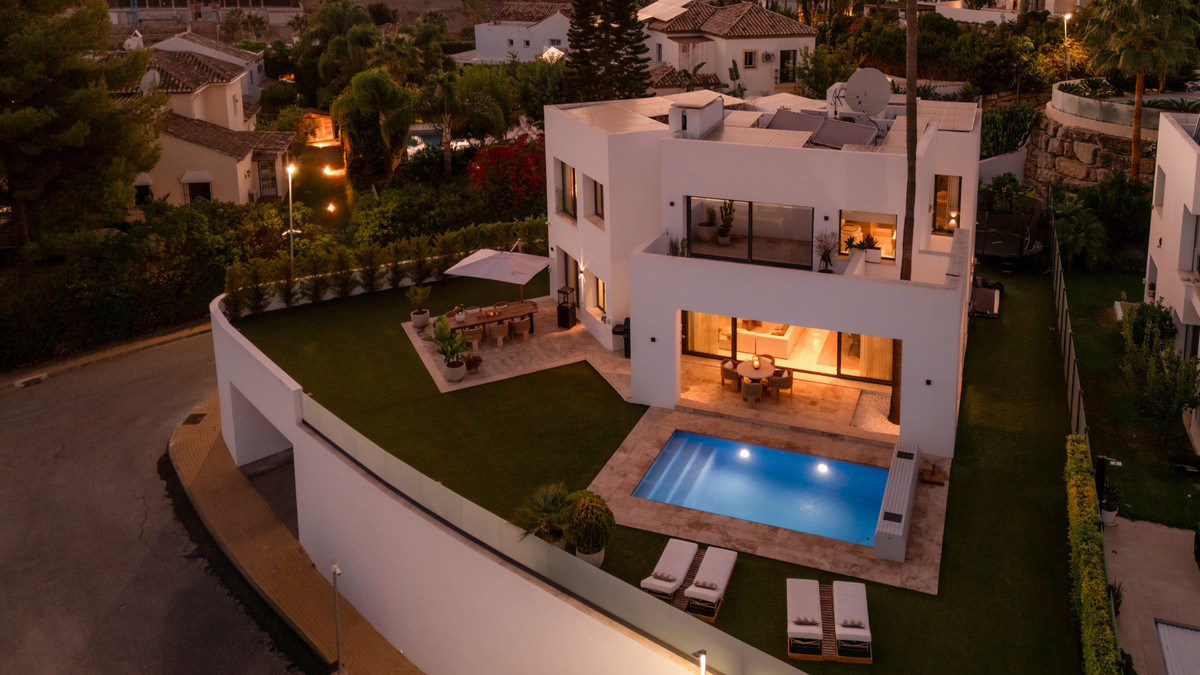 c821230a3314160db1ed7a6456833db0 - 2