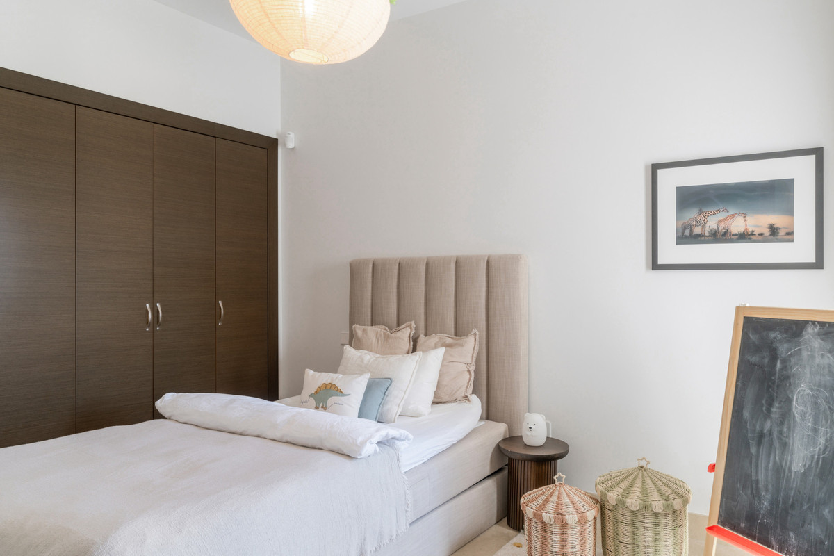 c821230a3314160db1ed7a6456833db0 - 30