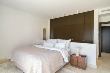 c821230a3314160db1ed7a6456833db0 - 33