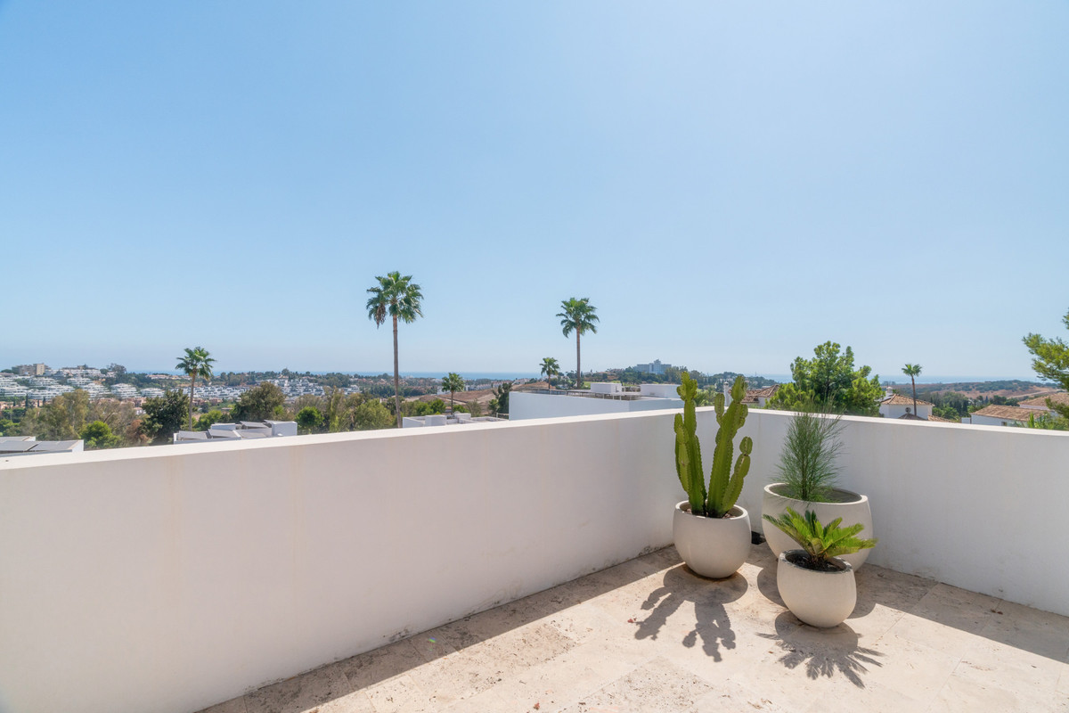 c821230a3314160db1ed7a6456833db0 - 36