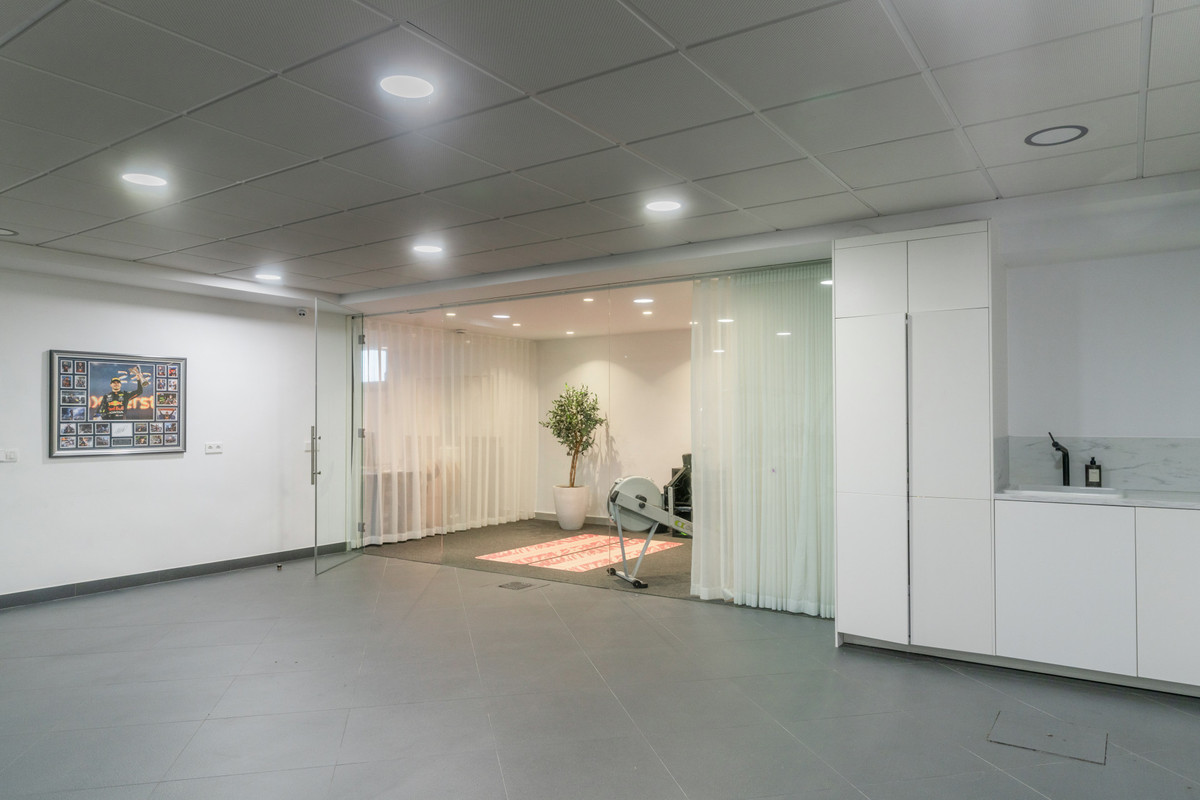 c821230a3314160db1ed7a6456833db0 - 44