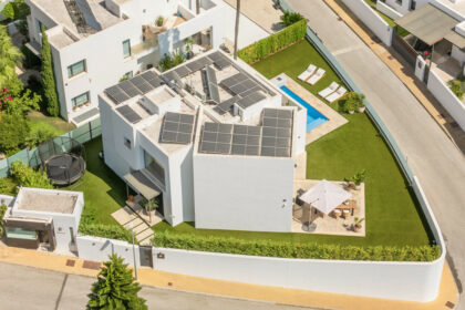 c821230a3314160db1ed7a6456833db0 - 50