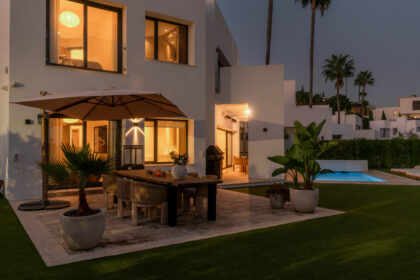 c821230a3314160db1ed7a6456833db0 - 51