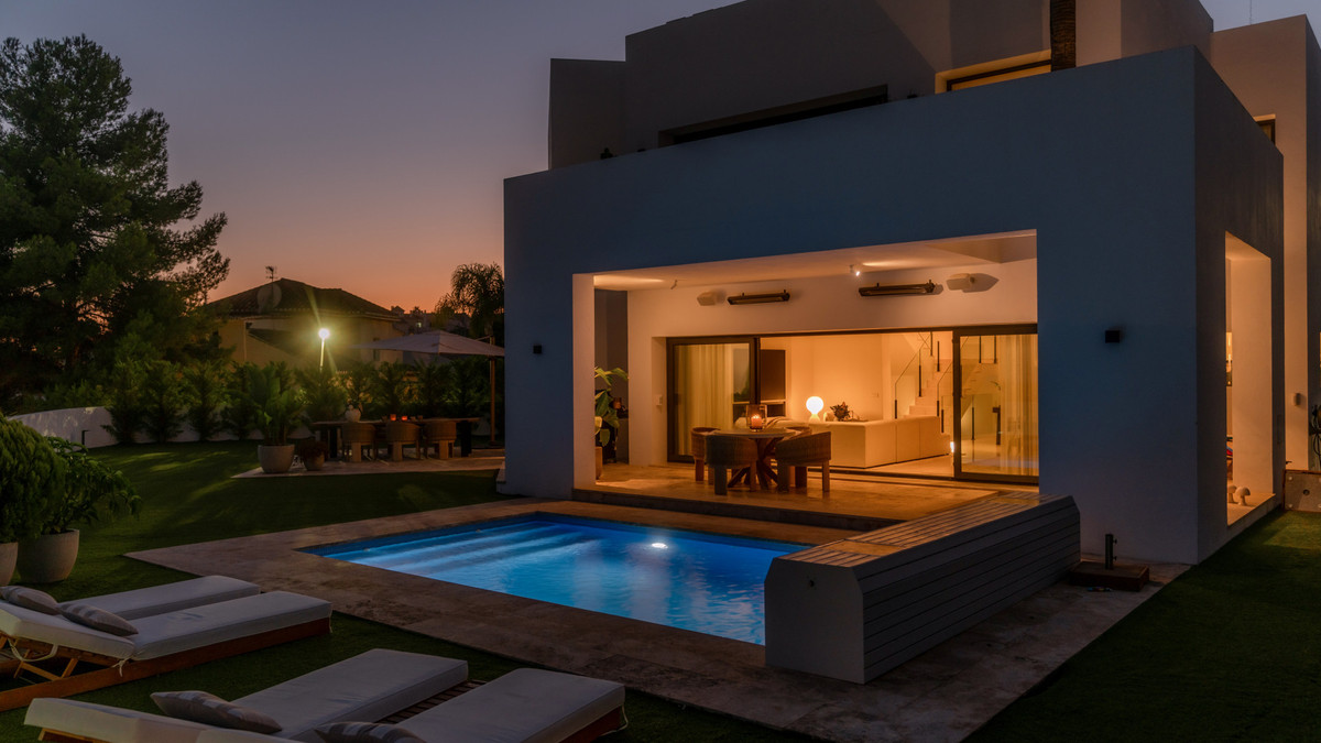 c821230a3314160db1ed7a6456833db0 - 54