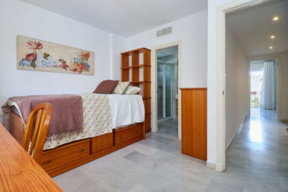 c88392bf445aa5cd86848c4eb408fe1e - 17