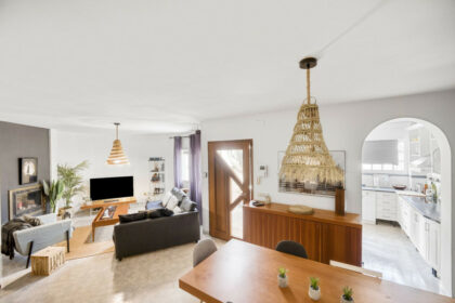 c8a8ef4ef66d7b74cccb055df8b4ac52 - 16