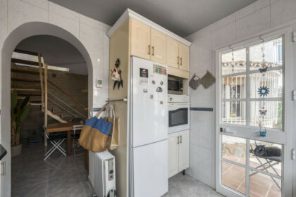 c8a8ef4ef66d7b74cccb055df8b4ac52 - 17