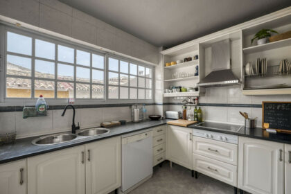 c8a8ef4ef66d7b74cccb055df8b4ac52 - 18