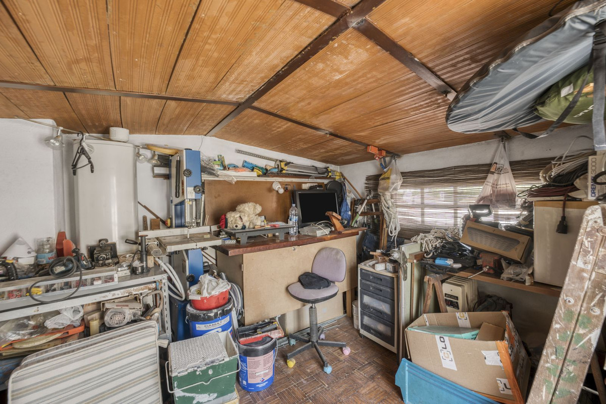 c8a8ef4ef66d7b74cccb055df8b4ac52 - 31