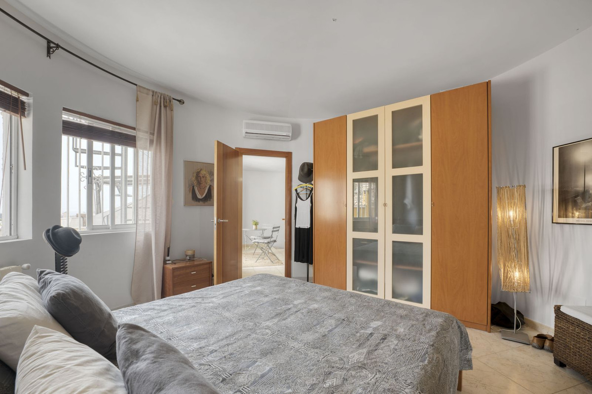 c8a8ef4ef66d7b74cccb055df8b4ac52 - 38