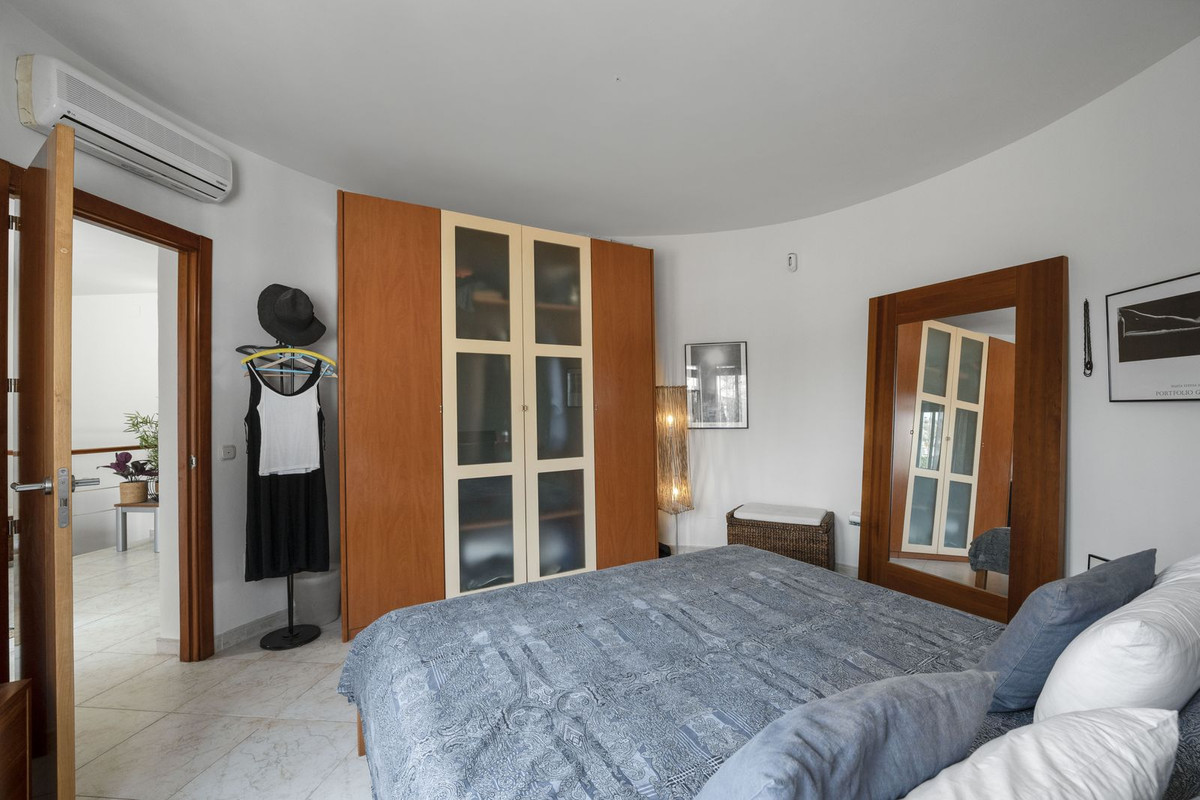 c8a8ef4ef66d7b74cccb055df8b4ac52 - 41