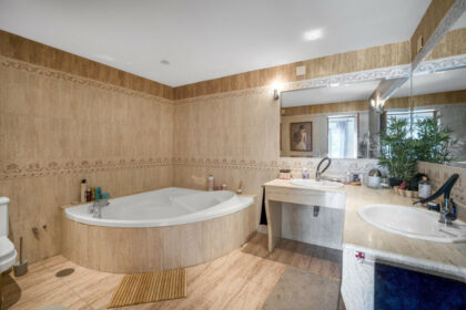 c8a8ef4ef66d7b74cccb055df8b4ac52 - 47