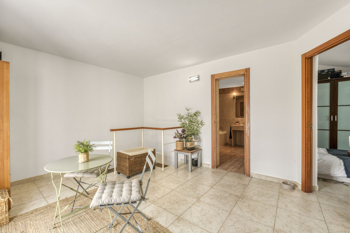 c8a8ef4ef66d7b74cccb055df8b4ac52 - 51