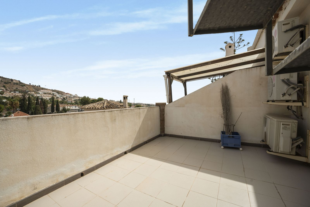 c8a8ef4ef66d7b74cccb055df8b4ac52 - 55