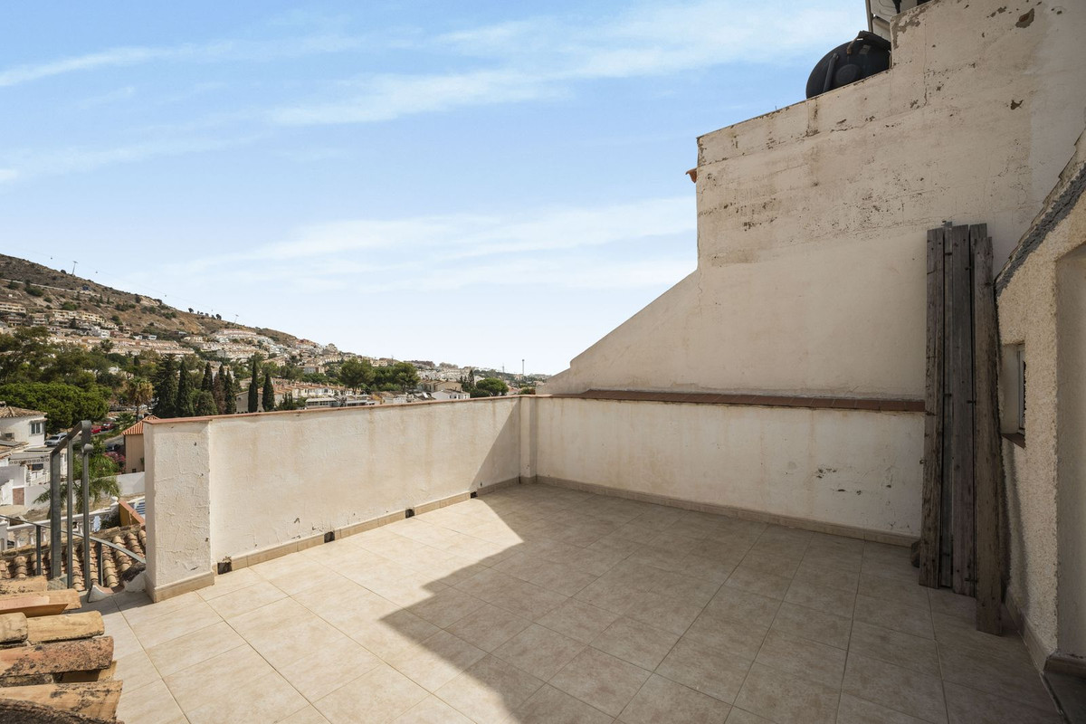 c8a8ef4ef66d7b74cccb055df8b4ac52 - 58