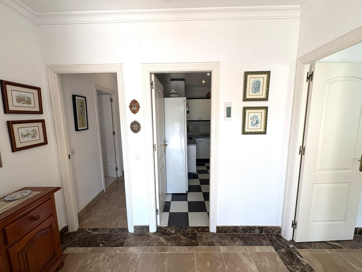 c8bc605f1dec71ddd004999fc41aaae7 - 16