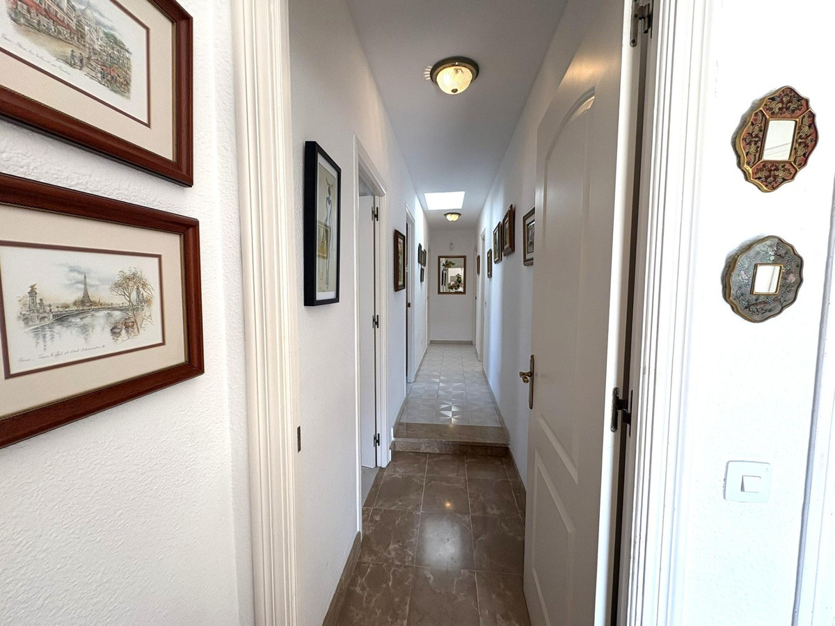 c8bc605f1dec71ddd004999fc41aaae7 - 23