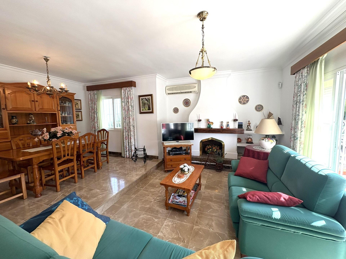 c8bc605f1dec71ddd004999fc41aaae7 - 3