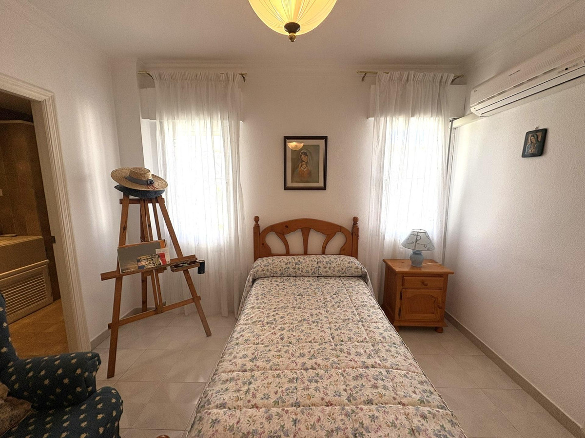 c8bc605f1dec71ddd004999fc41aaae7 - 31