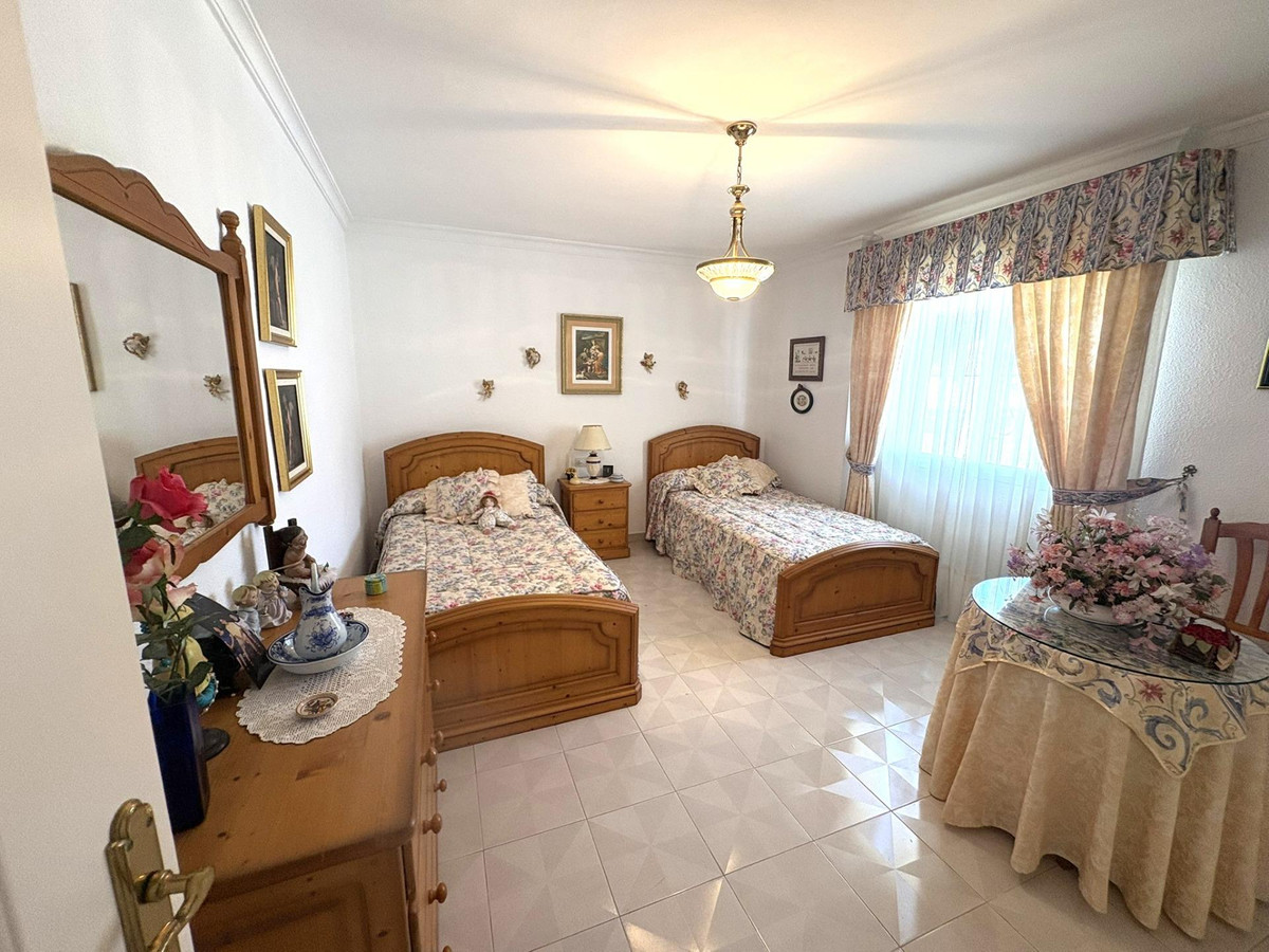 c8bc605f1dec71ddd004999fc41aaae7 - 39