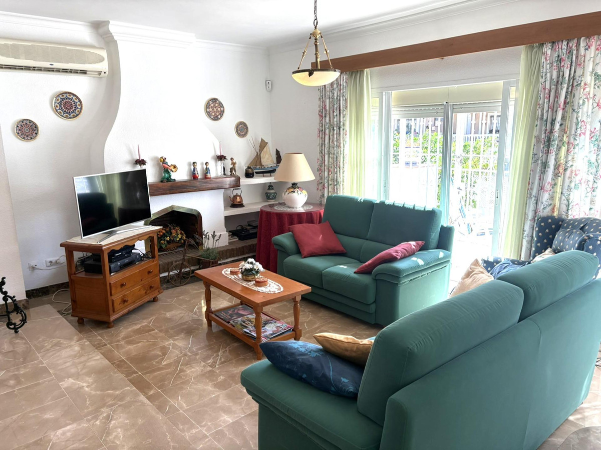 c8bc605f1dec71ddd004999fc41aaae7 - 4