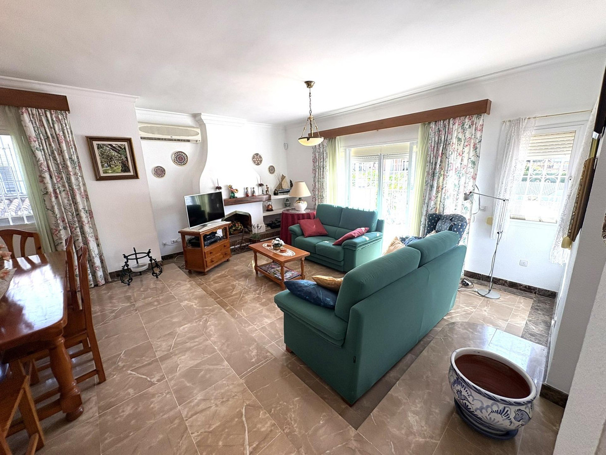 c8bc605f1dec71ddd004999fc41aaae7 - 5