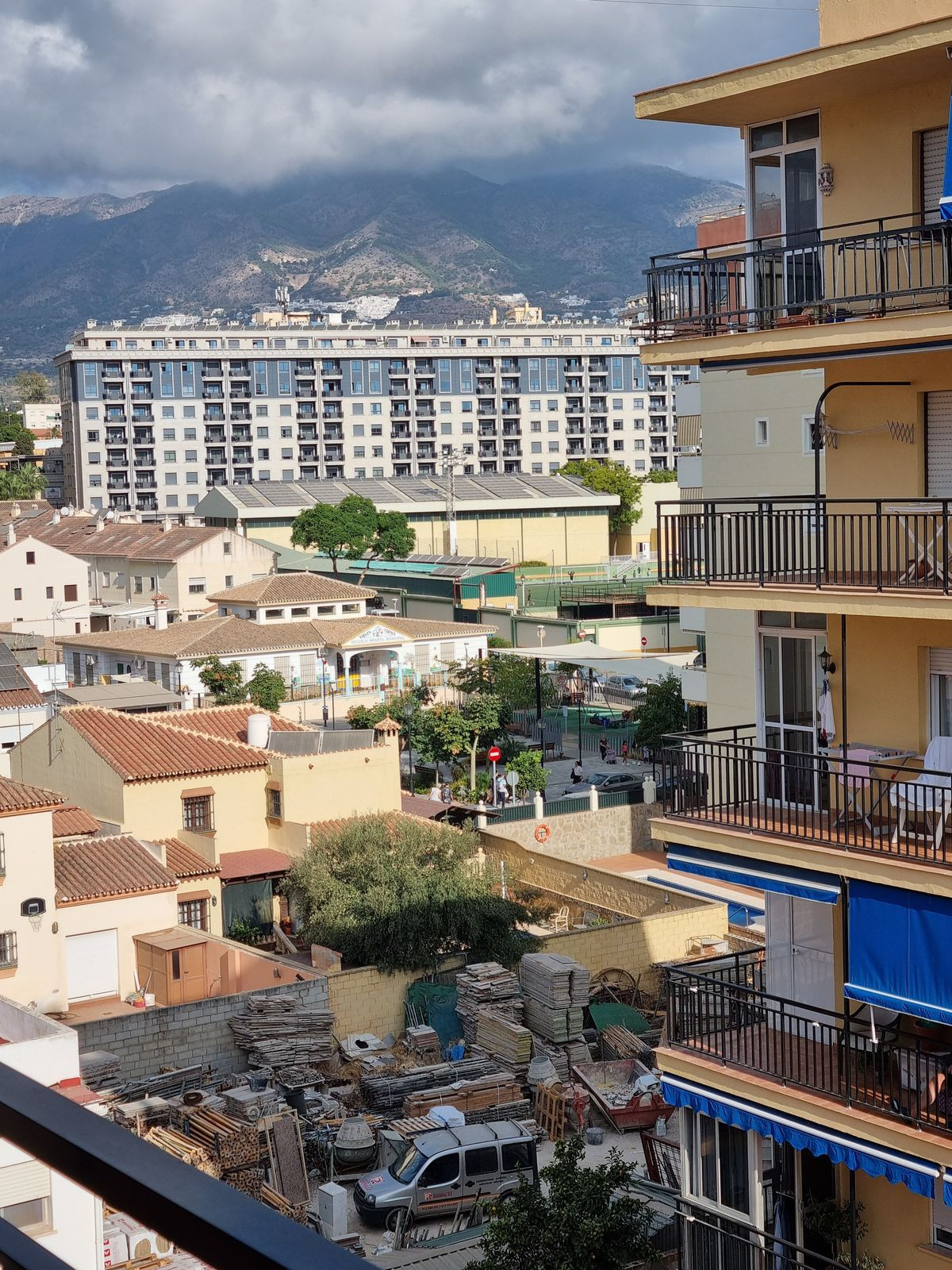 c945883b3e8f706e82207ff505783125 - 16