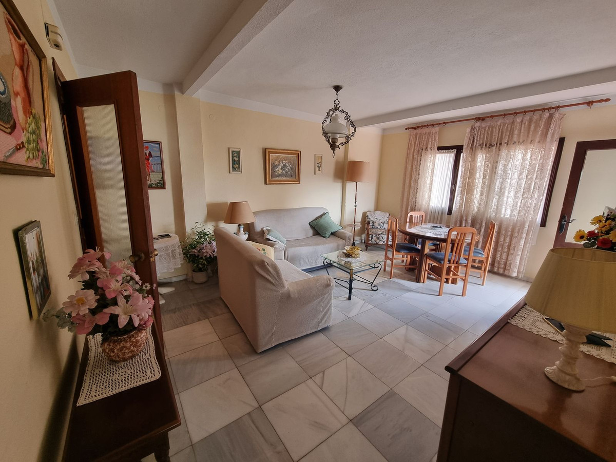 c945883b3e8f706e82207ff505783125 - 3