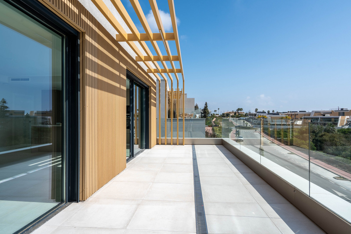 c96a0d79adb0650119a56e2caa27a490 - 40