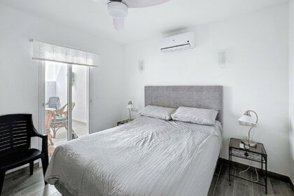 c9a4b7e39cb9b3b6eba50b6b2f8545f5 - 13