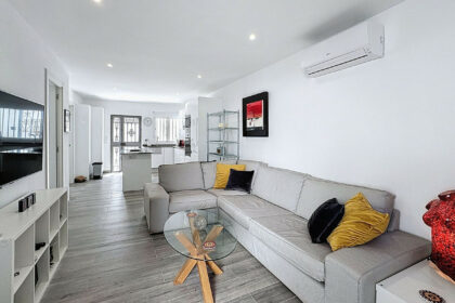 c9a4b7e39cb9b3b6eba50b6b2f8545f5 - 18