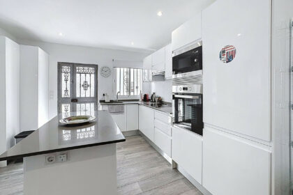 c9a4b7e39cb9b3b6eba50b6b2f8545f5 - 24