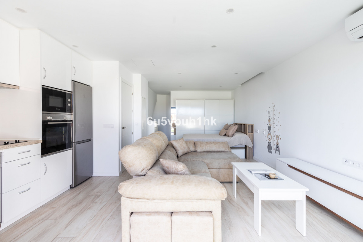 ca191d3c868032a0e8f6a416ee9ee335 - 19